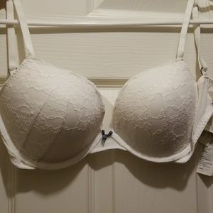 Gilly Hicks Bra nwot